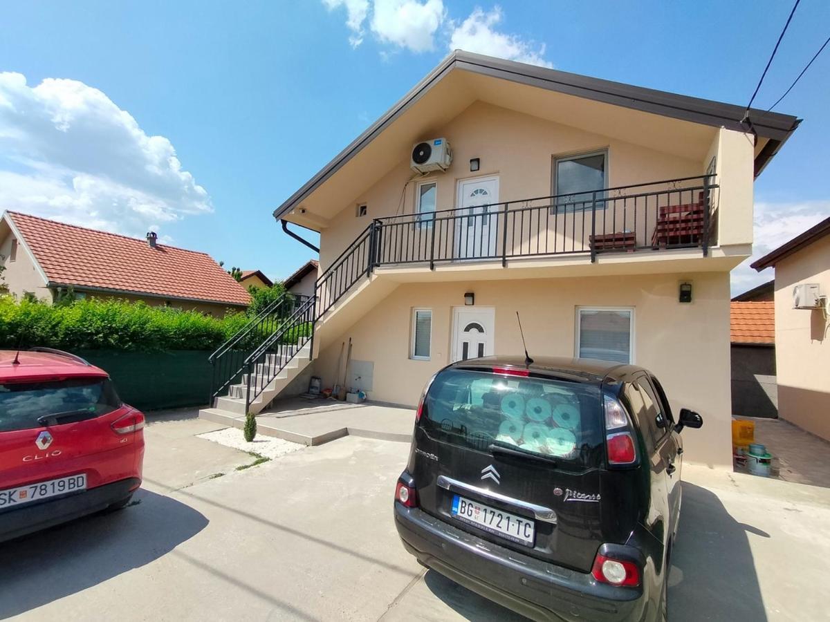 A1 - Airport Belgrade Apartment المظهر الخارجي الصورة
