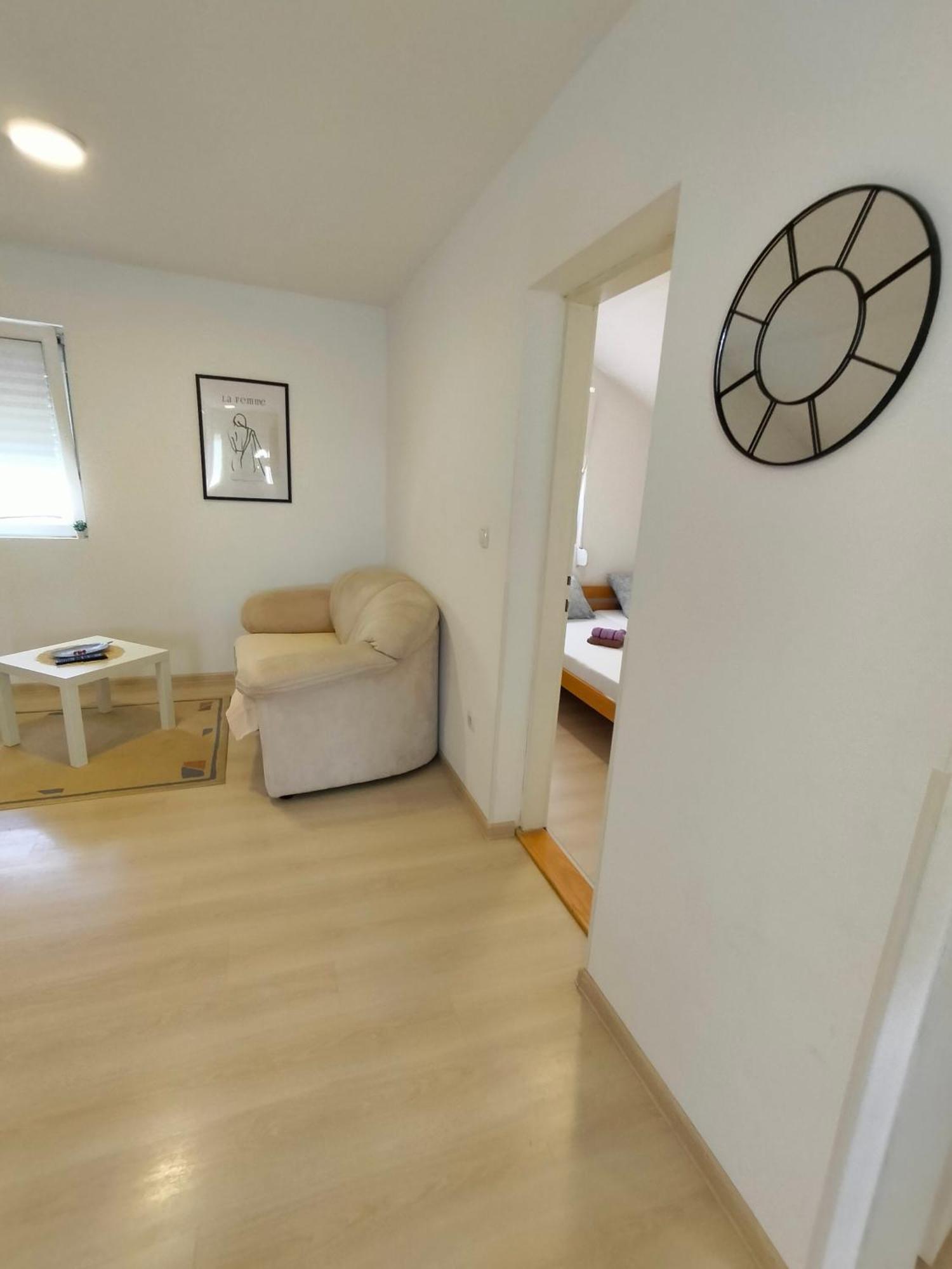 A1 - Airport Belgrade Apartment المظهر الخارجي الصورة
